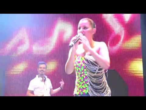 Erdem Kınay Merve Özbey Beylikdüzü konseri