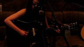 Alyssa Bonagura -  The Gibson Showcase Bus - Leaving This Heartache For A Song