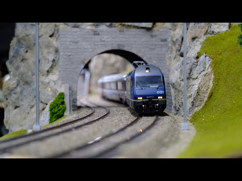 Drei Spur1 Lötschberg Lokomotiven