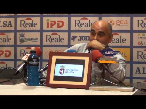 Rueda de prensa REALE Ademar-Cuatro rayas Bm. Valladolid J.28 liga ASOBAL Juan Carlos Pastor