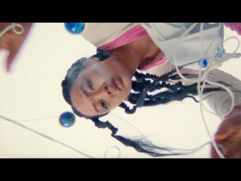 Video thumbnail for Hole In My Pocket