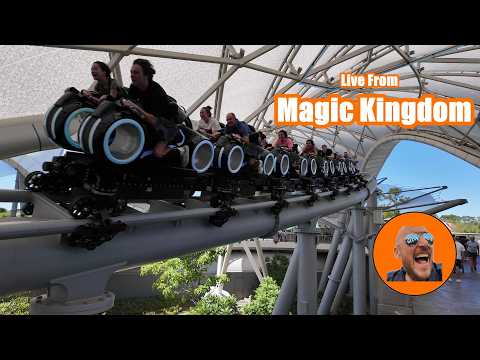 Live webcam of Theme Park Giant