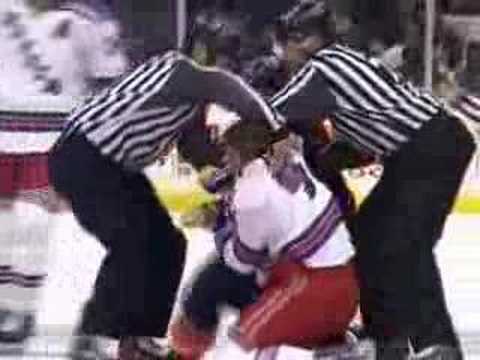 Brandon Dubinsky vs Andy Sutton