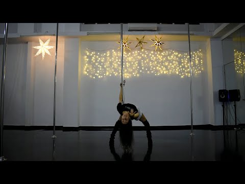 Pole Art Routine 185 - Level 1 (Zayde Wolf - Walk Through The Fire feat Ruelle)
