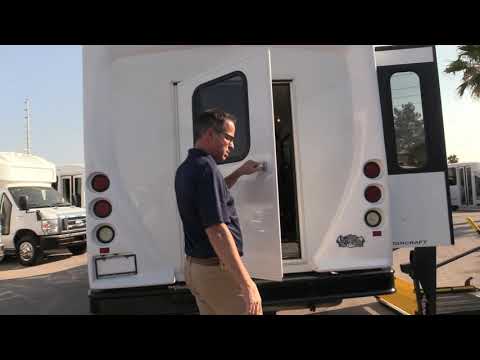 2013 Starcraft Allstar Lift Equipped Shuttle Bus S03041