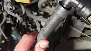 Ford triton v10 2004 f350 pcv vacuum hose fix