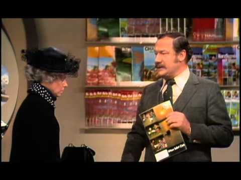 Grit Boettcher & Harald Juhnke - Beratung im Reisebüro 1980