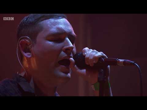 The Twilight Sad - Keep Yourself Warm (Frightened Rabbit Cover) | The Quay Sessions, 12/06/2019