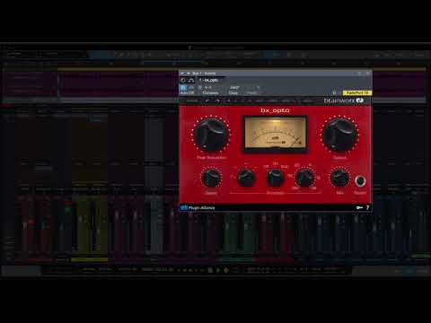 Studio Magic Minute: bx_opto