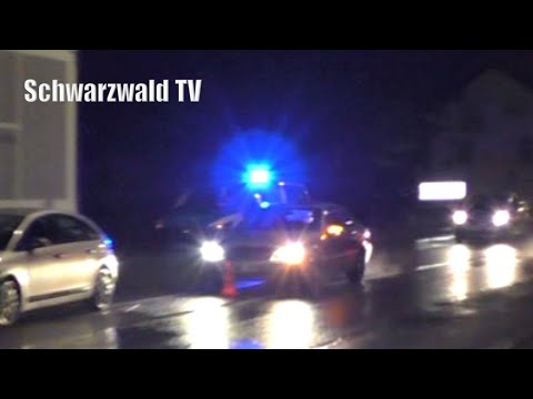 🚨🚔 Mercedesfahrer fährt Absperrhütchen der Polizei in Bad Säckingen um und flüchtet [16.02.2022]