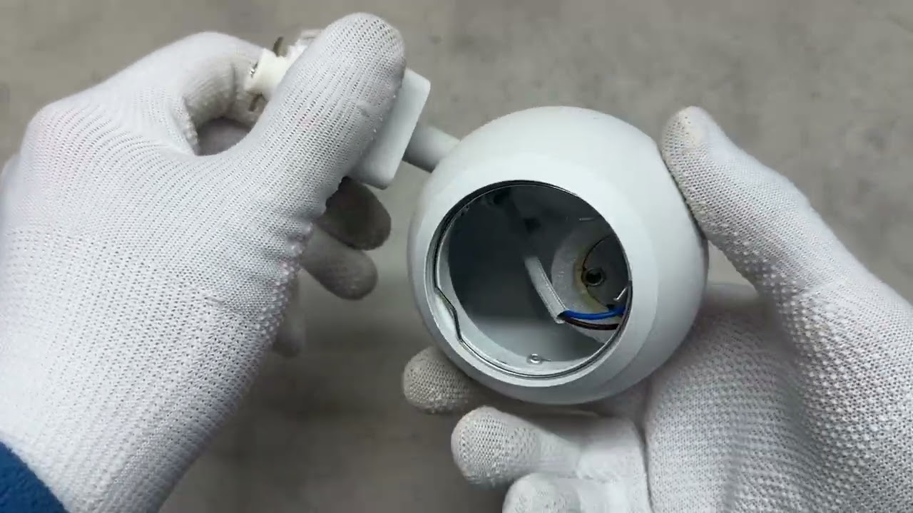 Трековий світильник Feron ML331 білий 40135