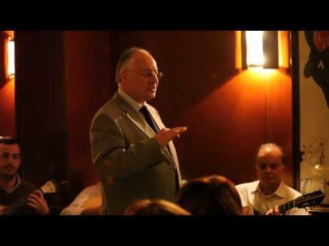 Fado, Maurício do Vale, "O amor é louco"