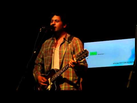 Philipina Bitch - Solo (Pulsar 2010, Centro Cultural Gabriela Mistral, 27-11-2010)