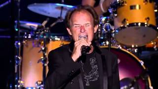 Video thumbnail of "YouTube - 'Dream Weaver' Live w- Gary Wright & Ringo Starr and His All starr Band.flv"