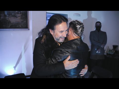 @MarcoASolisOficial + Víctor Morán en Morelia (patada de la suerte)