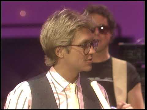 American Bandstand 1982- Interview America