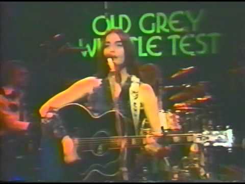 Emmylou Harris and The Hot Band on Old Grey Whistle Test 1977
