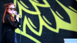 WILLA at Rock The Shores 2015: Swan