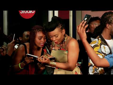 Yemi Alade na Youssoupha wakiwa kwenye Red Carpet