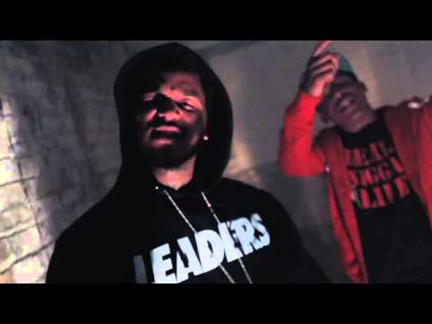 RondoNumbaNine f/ Fredo Santana - Trap Spot (Remix) [Prod by @ChaseNDough] (OFFICIAL VIDEO)