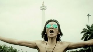 Download lagu Slank - Slank Dance mp3 Download lagu Slank - Slank Dance mp3