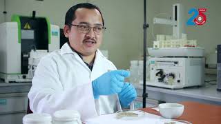 Sochli yalangoch qizlar