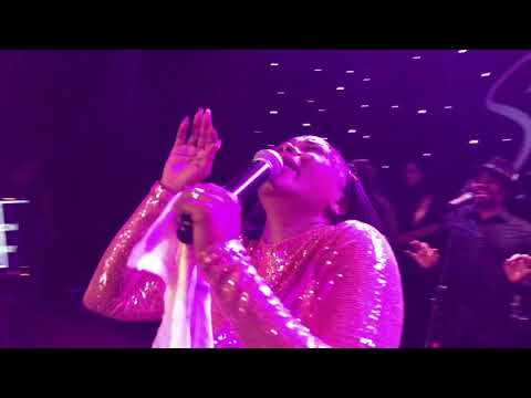 West Love Sings William Murphy's "It's Working" | Comedy & Karaoke Night