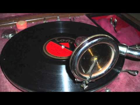 The Bobbies - Flickan i Smala Gränd