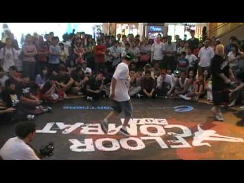 FLOOR COMBAT 2011 - Top 8 Bboy 1on1 Battle 4 - Bboy Bullet vs Bboy C Floor
