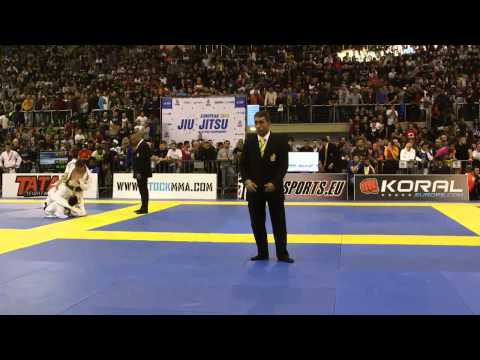 European Open 2015 Black Belt FINALS: Adult Male - Ultra Heavy (Igor Silva vs. Ricardo Evangelista)