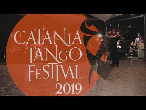  Yanina Quiñones  and  Neri Piliu  are  dancing  to  the  tango  "  Chique  "  by  Osvaldo Pugliese  at  Catania Tango Festival  in  2019