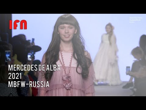 Mercedes De Alba - Mercedes Benz Fashion Week Russia 2021