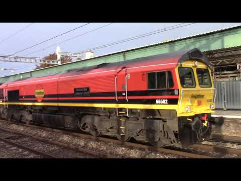 66502 AT NEWPORT WITH THE WENTLOOG - FELIXSTOWE LINER. 06/10/2022.