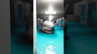 超巨大サメに襲われるホラーゲーム