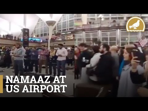 Muslims passengers offering ‘Namaz’ at the airport in the US