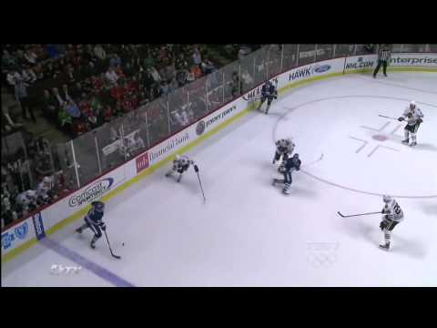 Clark MacArthur Scores - Leafs @ Blackhawks - 02/29/2012