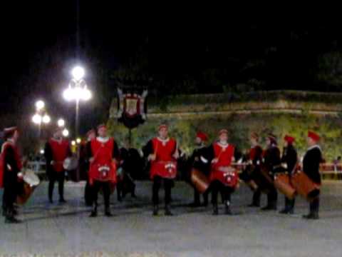 Rione Cento - Brano libero tamburi Contesa Estense 2010