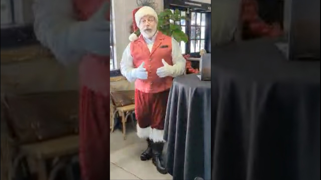 Promotional video thumbnail 2 for Singing Santa