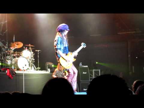 "Blow My Fuse" in HD - Kix 5/13/11 M3 Festival in Columbia, MD