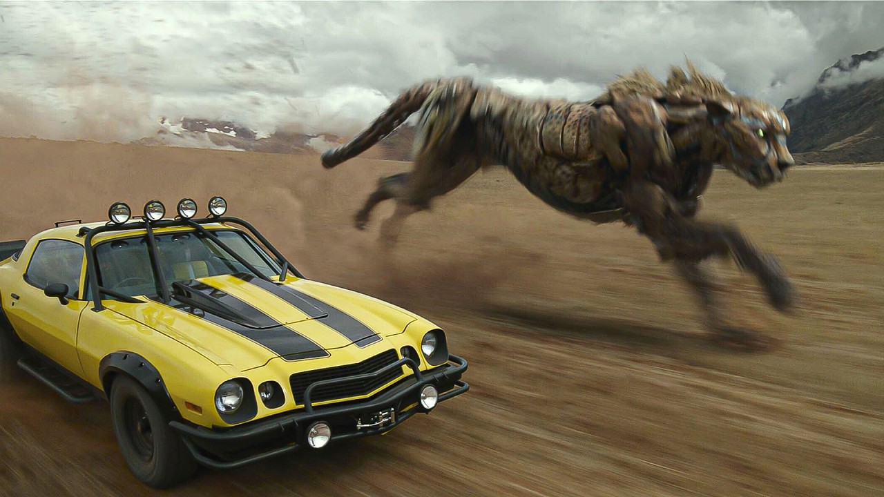 UMA RAÇA DE ROBÔS FERAS COLOSSAIS SE JUNTAM AOS TRANSFORMERS PARA DERROTAR UM DEVORADOR DE MUNDOS!