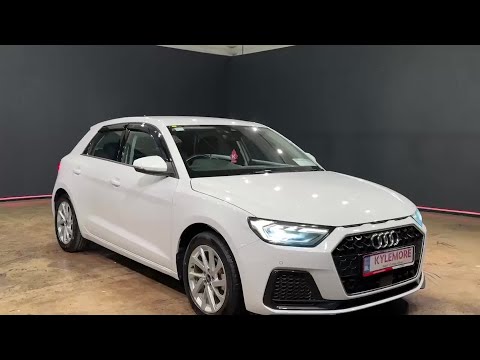 Audi A1 1.0 TFSI ADVANCED - FACTORY ALLOY WHEELS - - Image 2