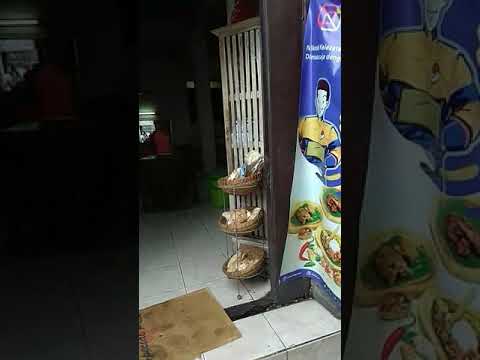 warung nasi ayam ibu oki jimbaran bali #balikuliner #baliautentik