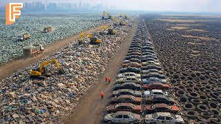 How Million Tons Of Trash In Massive Landfill Are Recycled : Old Cars, Tires, Glass, Plastic
