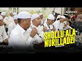 Lebih Syahdu ️ Shollu Ala Nurilladzi Majelis Az Zahir Lirik Terjemah