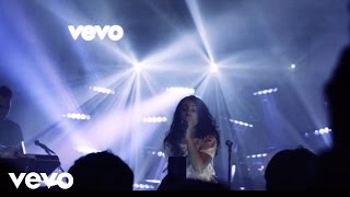 Alessia Cara - Scars To Your Beautiful (Vevo Presents)