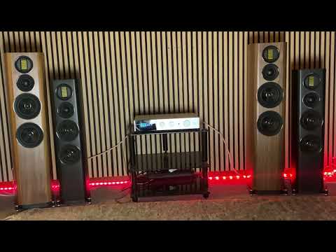 Soundtest - Wharfedale EVO 4.3 vs. EVO 4.4 - How big is the difference?