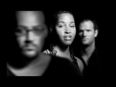 GLASHAUS - Trost (Official 3pTV)