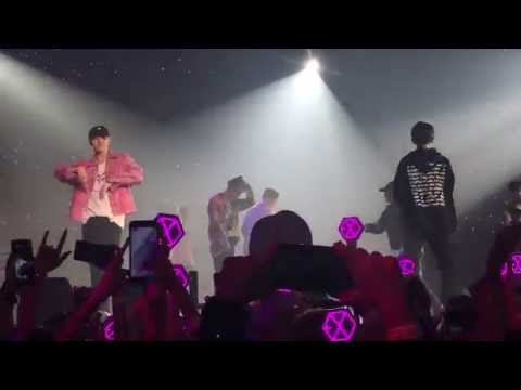 [160910] Run (Remix) - EXO PLANET#3 The EXO'rDIUM CONCERT in BANGKOK DAY1