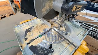 DeWalt DW743N-QS kappsag til salgs - Bilde 4 | Machineryline NO DeWalt DW743N-QS kappsag | Bilde 4 - Machineryline