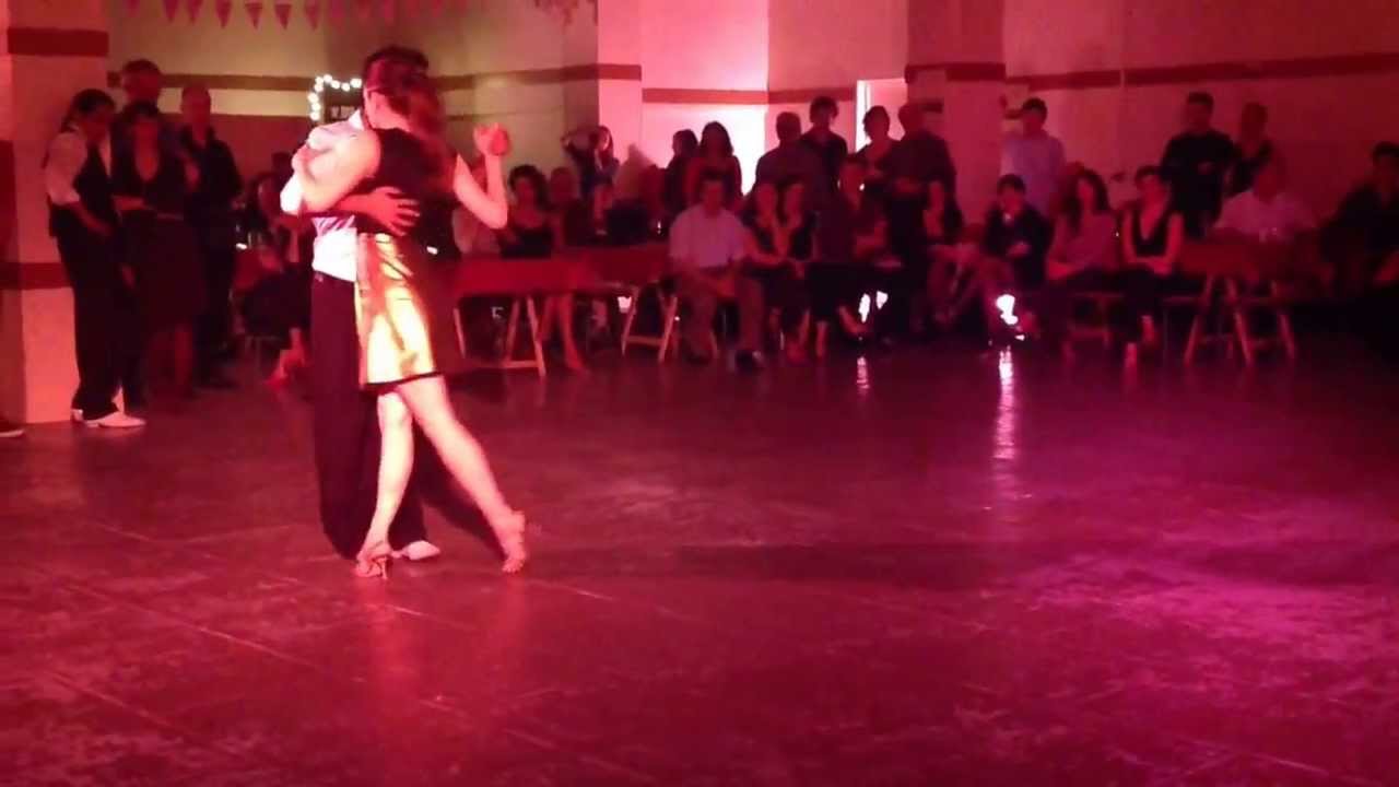 Ozgur Karahan y Ariane Liautaud performance 4-4